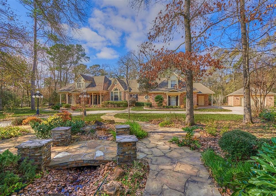 1st image of 10900 Lake Forest Dr