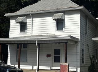 2239 Jules St, Saint Joseph, MO 64501