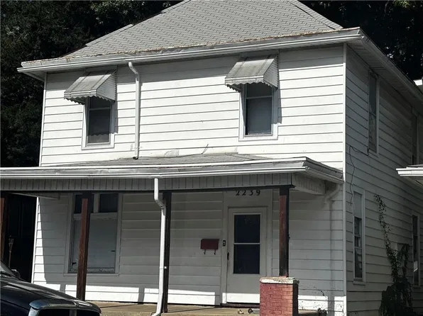 2239 Jules St, Saint Joseph, MO 64501