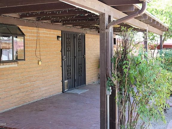 Large Covered Brick Patio