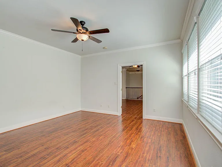 10205 Brooktree Dr — Photo 19