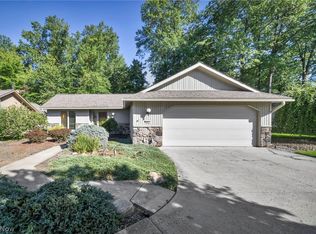 8672 Gatewood Dr, North Ridgeville, OH 44039