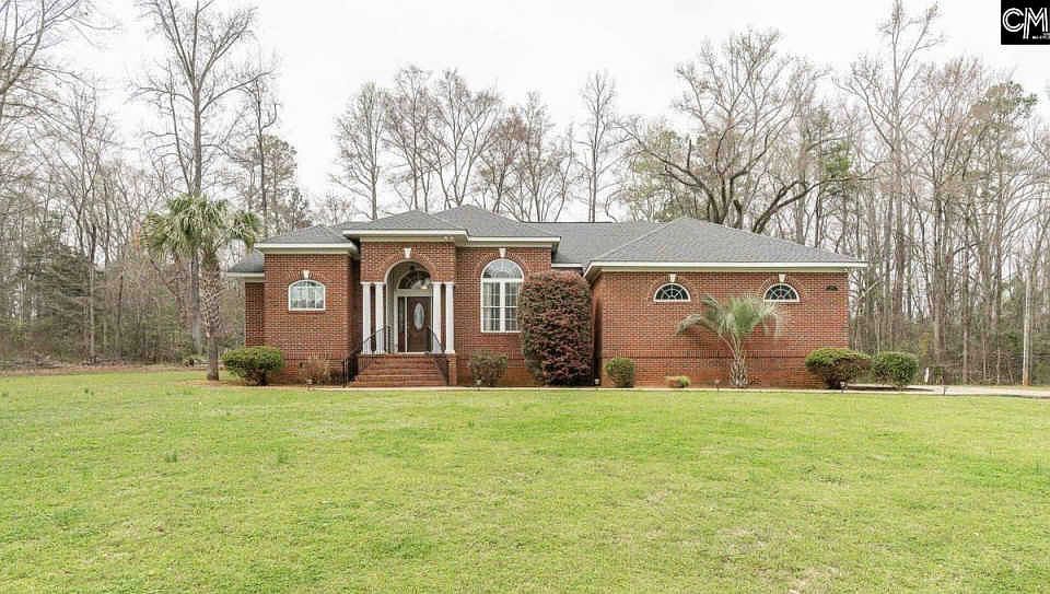 1st image of 386 Wildwood Dr
