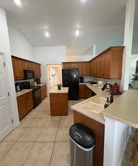 2503 SE 20th Pl — Photo 6