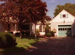 10 Norwell St, Norfolk, MA 02056