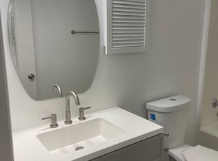 263 S Villas Ct APT B, Tallahassee, FL 32303