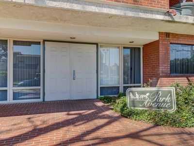 7211 Cozycroft Ave Unit 62, Winnetka, CA, 91306