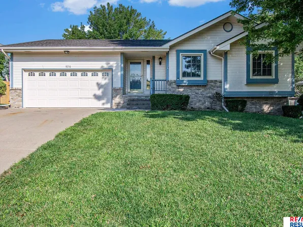 8216 S 66th Ave, La Vista, NE 68128