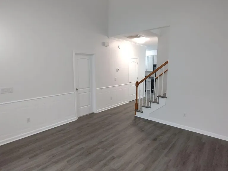 211 Congaree River Dr — Photo 5