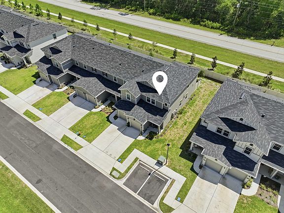 2nd image of 204 Beach Palm Ct