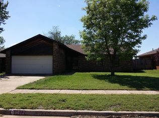 2812 Rampart Rd, Norman, OK 73071