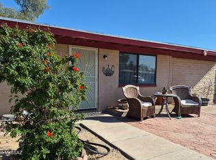 13704 N Reyher Ave, Marana, AZ 85653