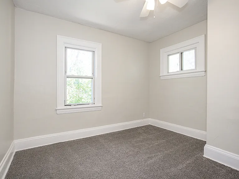 13621 Cranwood Dr — Photo 10
