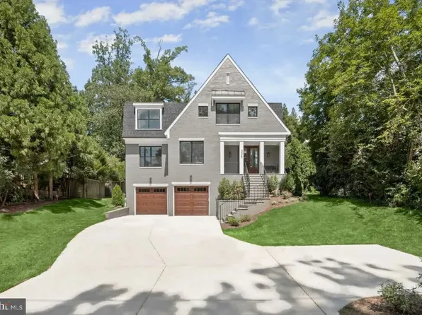 5505 Wilson Ln, Bethesda, MD 20814