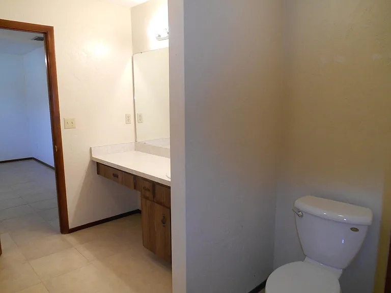 1564 S Montgomery St — Photo 12