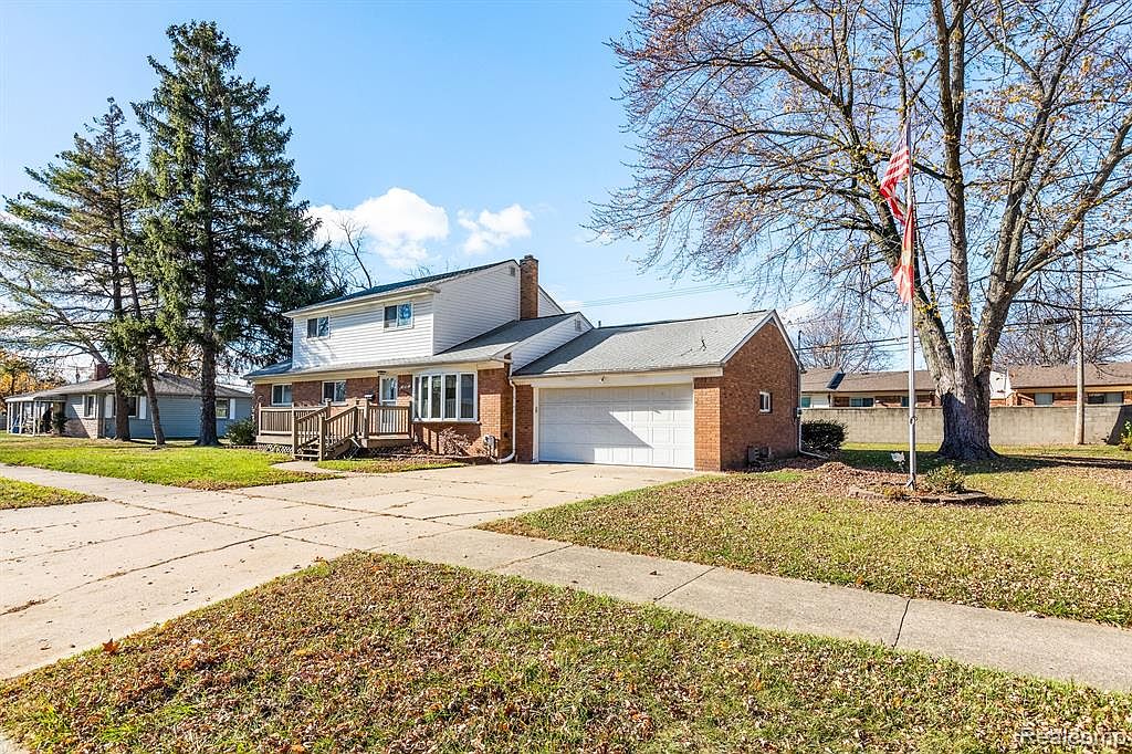 28581 Roan Dr, Warren, MI 48093 Zillow