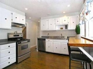 30 Lakeview Rd, Wayland, MA 01778