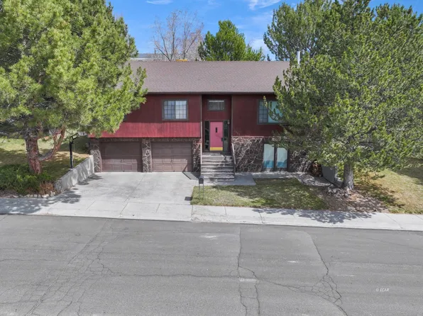 3162 Midland Dr, Elko, NV 89801