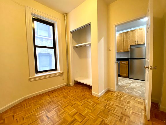 3rd image of 230 E 78th St APT 18