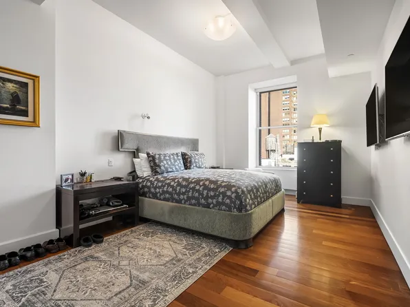 15 East 26th Street image 5 of 17