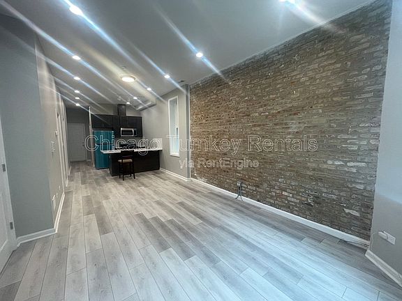 3rd image of 2535 S Trumbull Ave #1