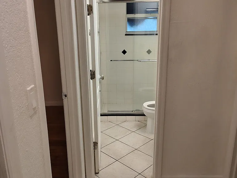 915 W Magnolia St #915 — Photo 31