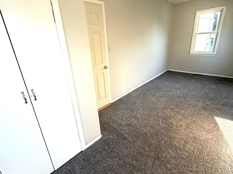 227 Beachwood Blvd — Photo 16