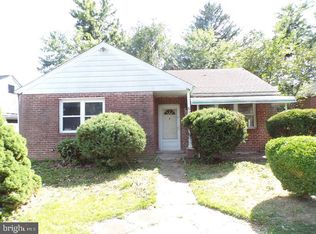 682 Rennard St, Philadelphia, PA 19116