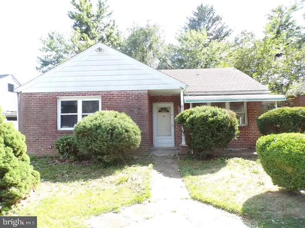 682 Rennard St, Philadelphia, PA 19116