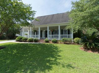 1040 Albatross Ln, Mount Pleasant, SC 29466