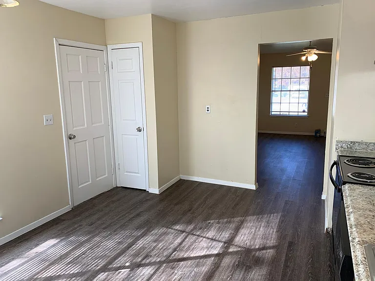 7426 Pipe Spring St — Photo 5