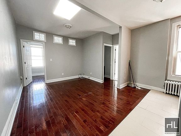 3rd image of 45-07 Ditmars Blvd #1F