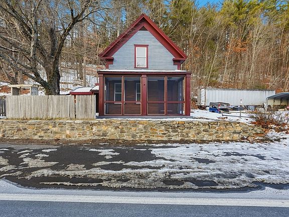 2nd image of 62 E Main St