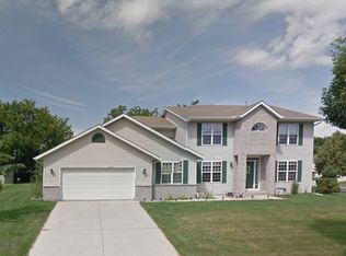 530 Rosewood Ave, Marshall, WI 53559