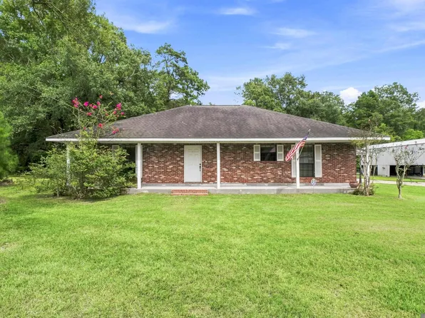 35384 Curtis Dr, Denham Springs, LA 70706