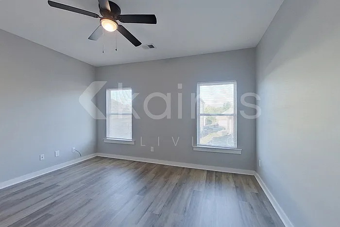7071 Shadesbrook Cir — Photo 13