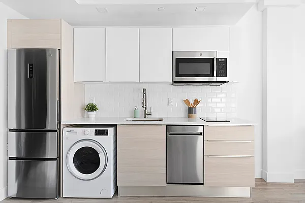 Rented by Compass | media 21