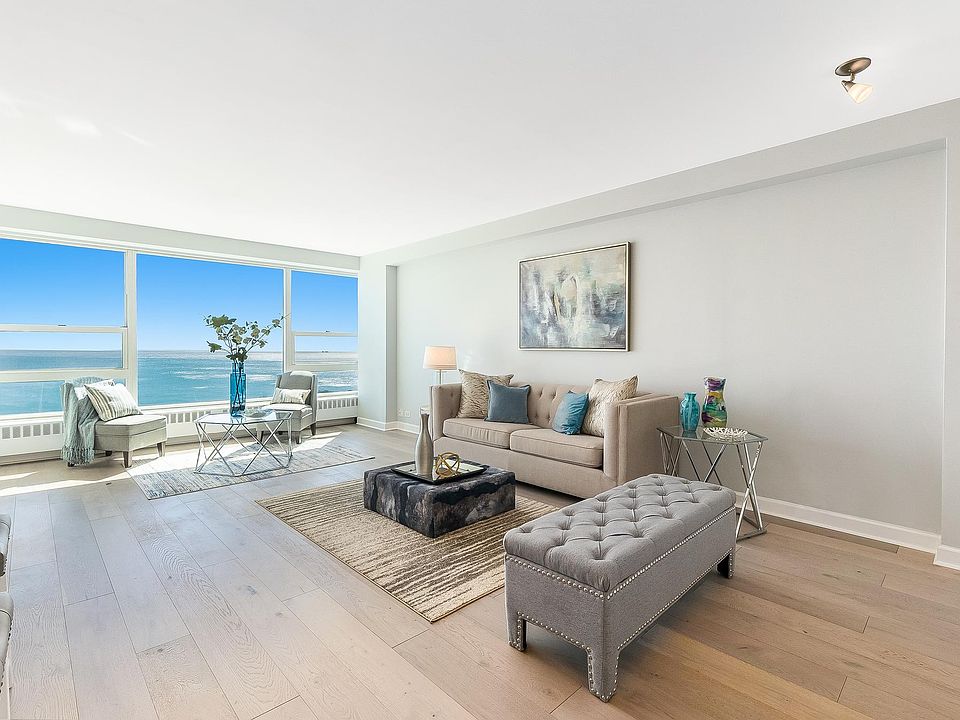 1st image of 3180 N Lake Shore Dr APT 21