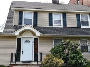 299 Hamilton Pl, Hackensack, NJ 07601