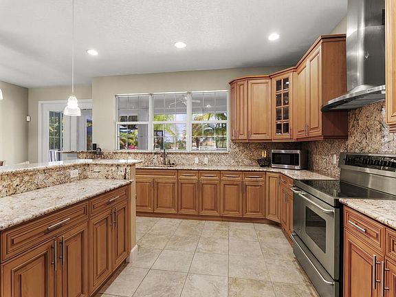 5th image of 4355 Amelia Plantation Ct