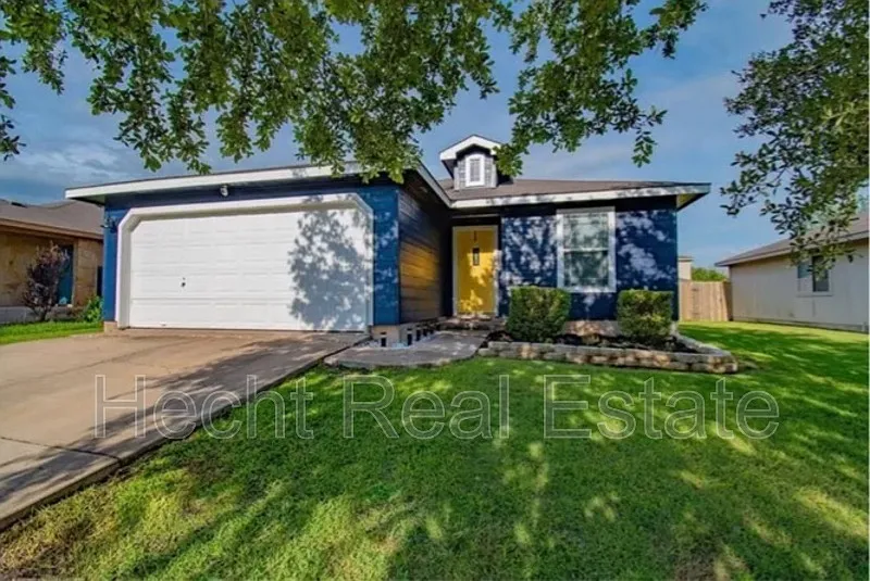 3 bed, 2.0 bath, 1264 sqft, $1,695 — Photo 4
