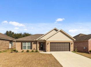 112 Bluffton Rd, Dothan, AL 36301