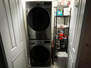 1422 N Mohawk St APT 3, Chicago, IL 60610