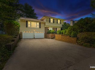 29 Woodland Rd, Demarest, NJ 07627