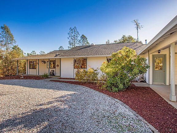 3rd image of 8026 Sans Souci Dr