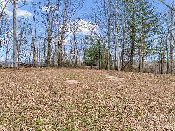 2nd image of 660 & 9999 Glenn Bridge Rd