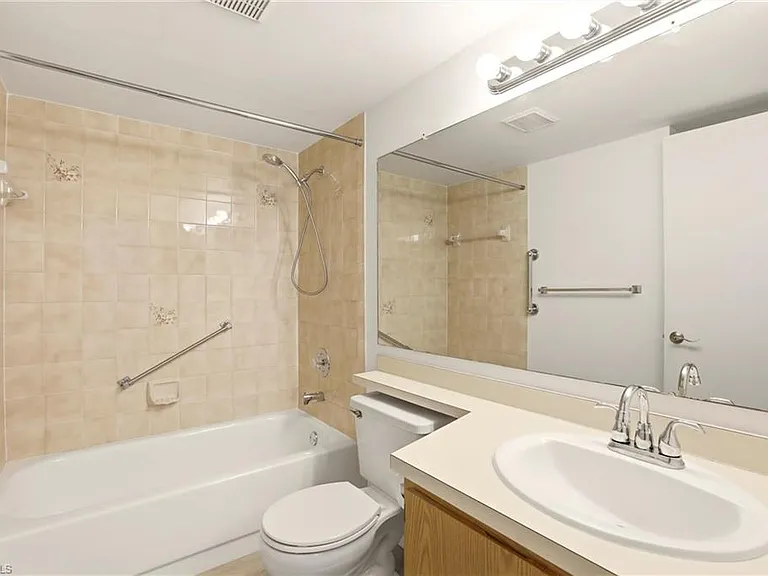 9570 Green Cypress Ln #6 — Photo 10