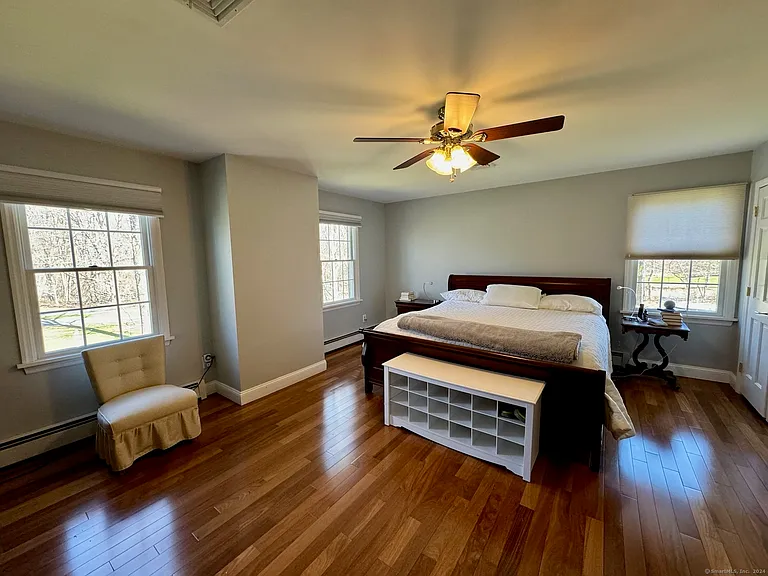 11 Van Campen Ln — Photo 28