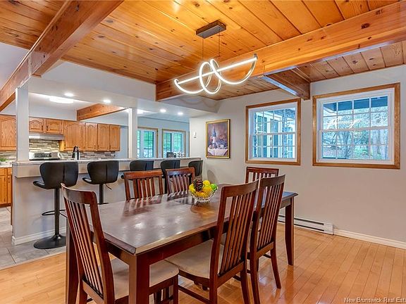 4th image of 466 McGregor Brook Rd