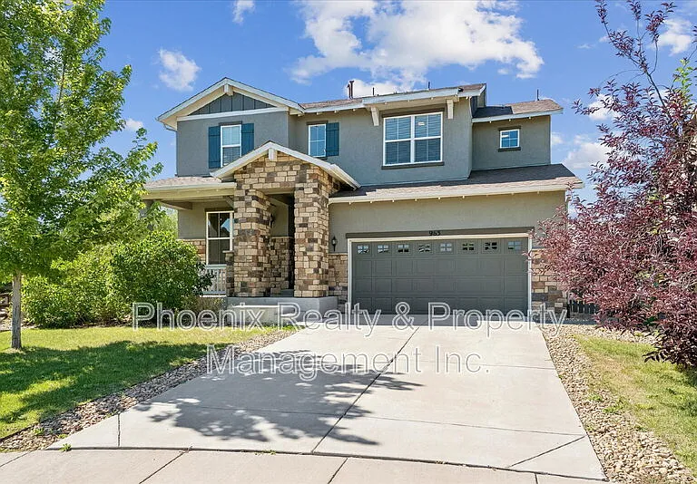 963 Laramie Ln — Photo 1